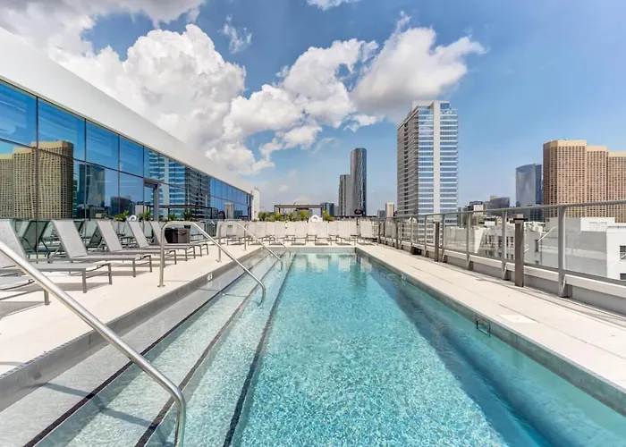 Apartment W Loop 1br W Gym Pool In Heart Of Greektown Chi-530 *