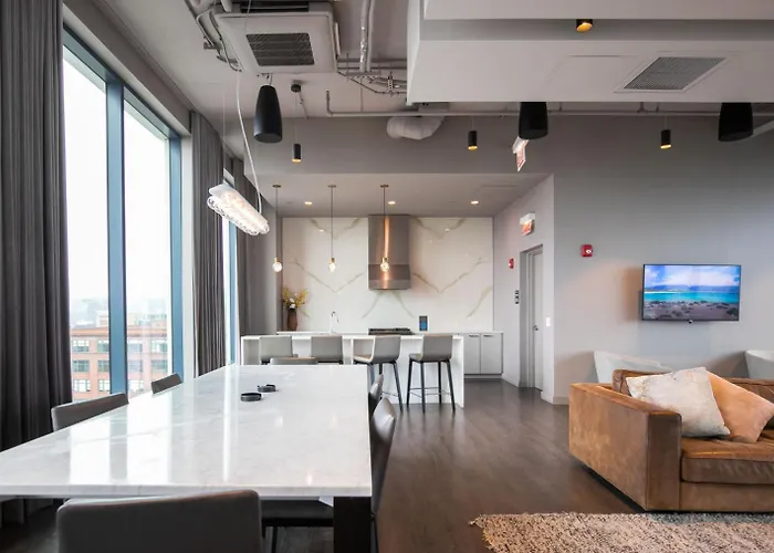 W Loop 1br W Gym Pool In Heart Of Greektown Chi-530 Chicago